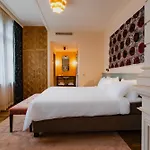 Mercier Hotel 4*